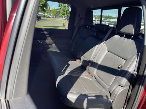 Used 2023 GMC Sierra 3500 Denali w/ Denali Ultimate Package AWD/4WD image 26