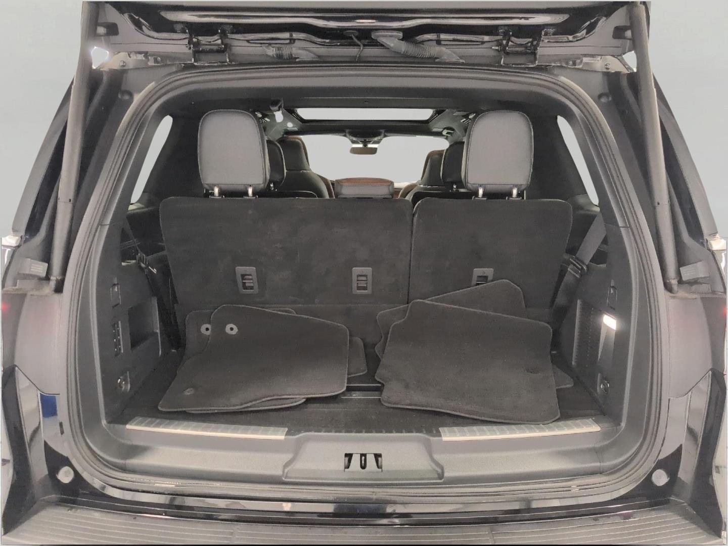 Used 2023 Lincoln Navigator Reserve AWD/4WD image 38