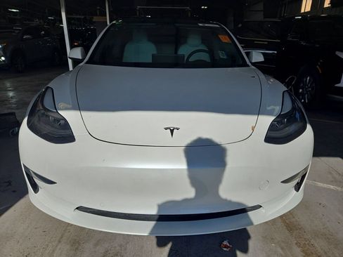 Used 2021 Tesla Model 3 Standard Range Plus RWD image 2