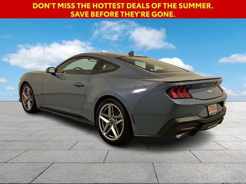 Used 2024 Ford Mustang Premium RWD image 5