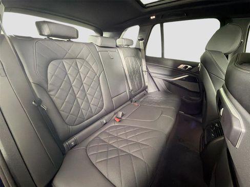 New 2026 BMW X5 xDrive40i w/ M Sport Package image 27