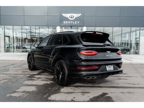 Used 2023 Bentley Bentayga Speed image 8