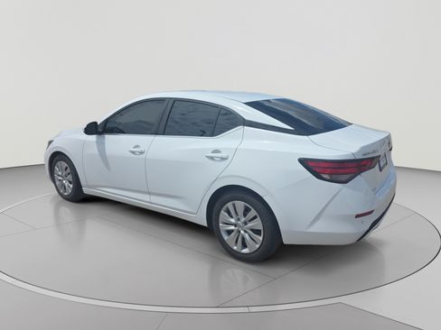 Used 2023 Nissan Sentra S FWD image 3