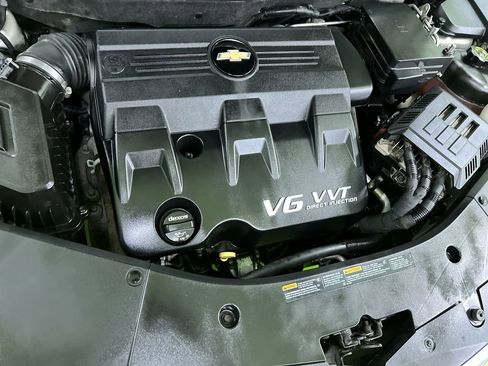 Used 2014 Chevrolet Equinox LT AWD/4WD image 17