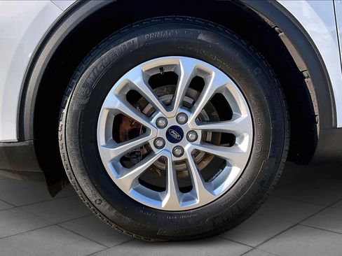 Used 2021 Ford Escape SE image 10