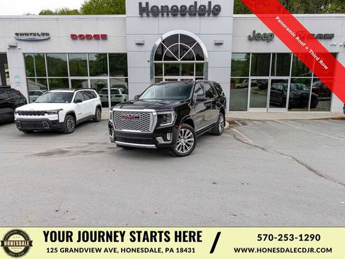 Used 2021 GMC Yukon Denali w/ Denali Premium Package AWD/4WD image 1