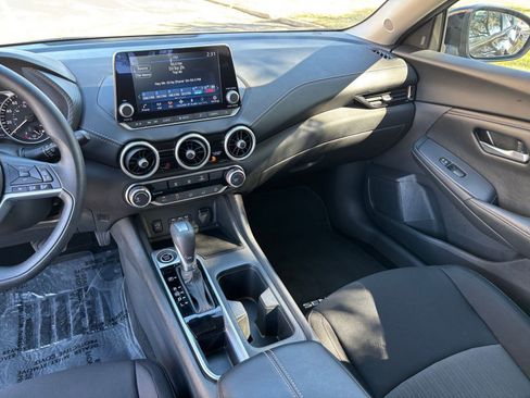 Used 2025 Nissan Sentra SV image 30