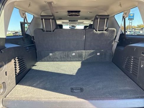 Used 2020 Chevrolet Suburban Premier image 34