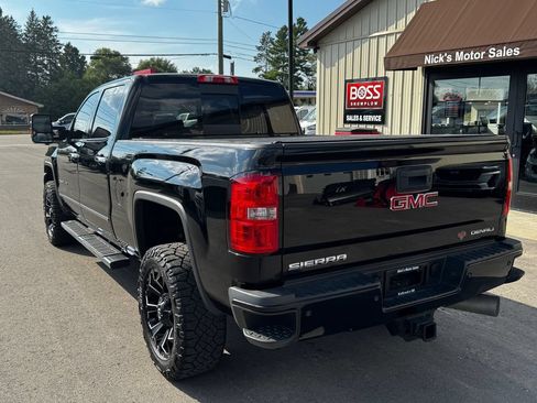 Used 2019 GMC Sierra 2500 Denali AWD/4WD image 4