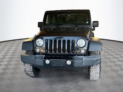 Used 2016 Jeep Wrangler Sport image 2