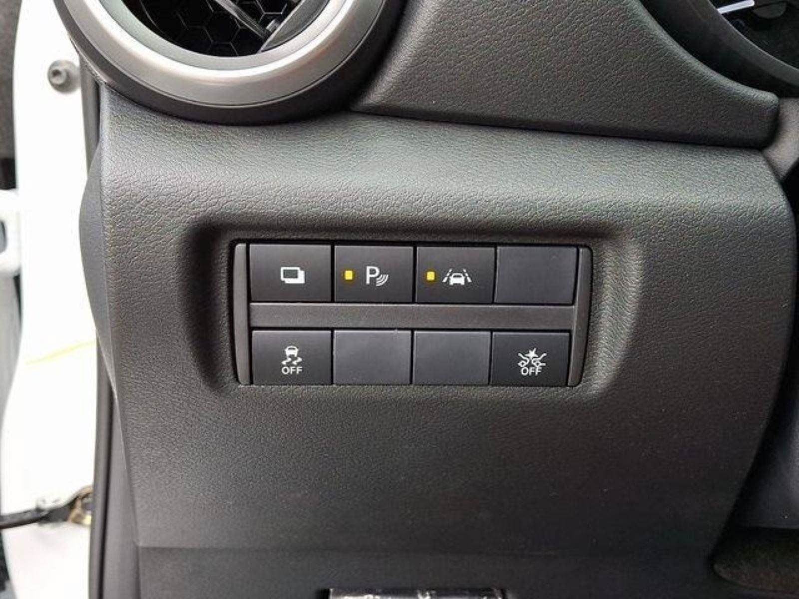 New 2025 Nissan Versa S w/ S Plus Package FWD image 19