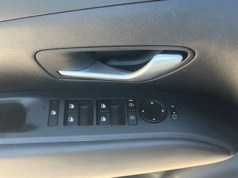 Used 2025 Hyundai Tucson SEL FWD image 24