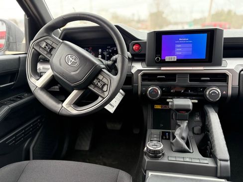 New 2026 Toyota 4Runner 4WD image 22