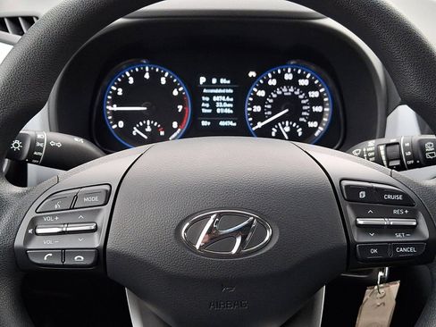 Used 2020 Hyundai Kona SE image 18