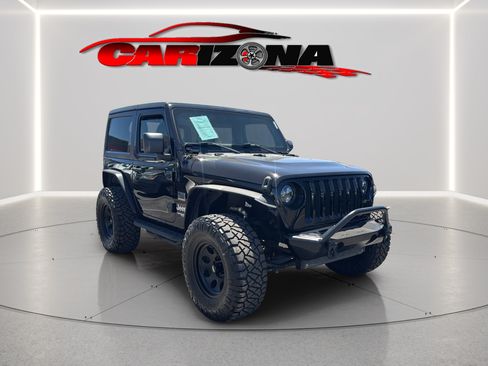 Used 2019 Jeep Wrangler Sport AWD/4WD image 13