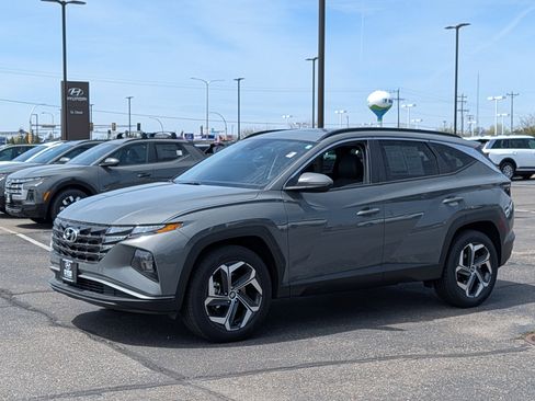 Certified 2024 Hyundai Tucson SEL w/ Convenience Package AWD/4WD image 1