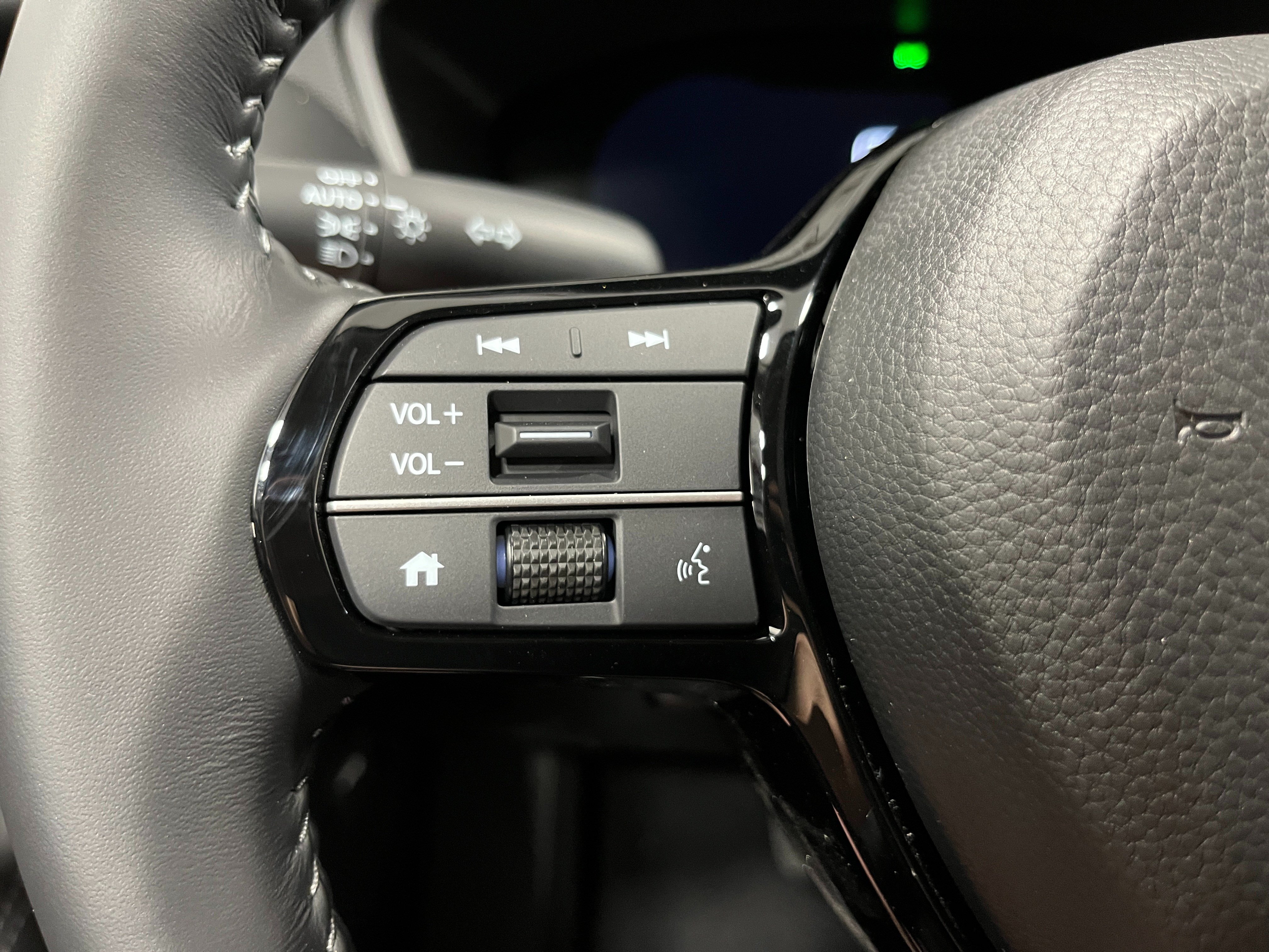 New 2027 Honda HR-V EX-L image 17