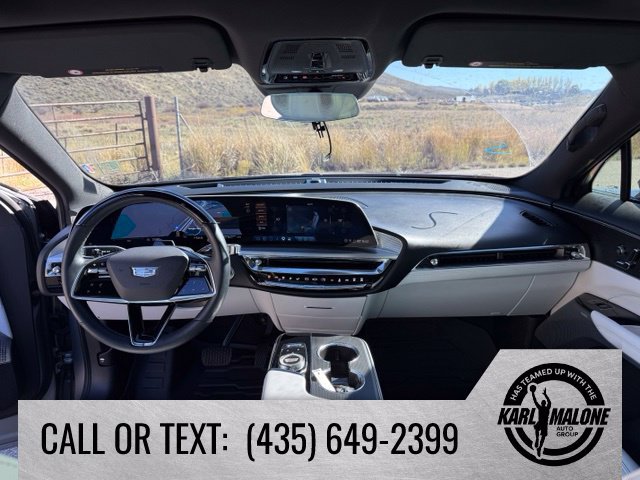 Used 2024 Cadillac Lyriq Luxury AWD/4WD image 30