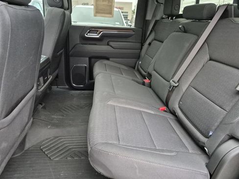 Used 2024 Chevrolet Silverado 2500 LT AWD/4WD image 18