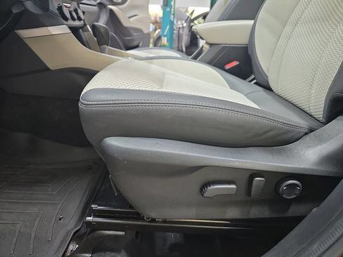 Used 2021 Subaru Forester Premium w/ Popular Package #1 AWD/4WD image 30