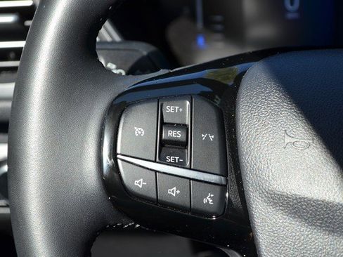 Used 2024 Ford Escape Active image 20