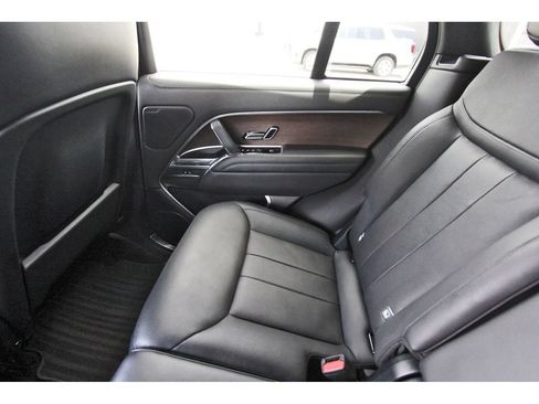 Used 2023 Land Rover Range Rover SE AWD/4WD image 12