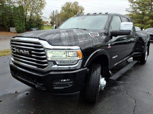 Used 2024 RAM 3500 Limited w/ Safety Group image 19