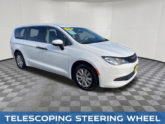 Used 2020 Chrysler Voyager L FWD image 8