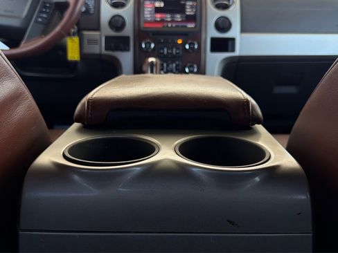 Used 2014 Ford F150 King Ranch w/ King Ranch Luxury Package image 31