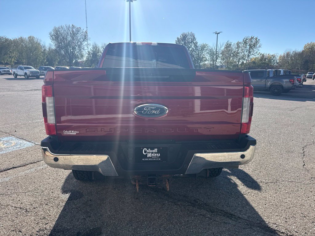 Used 2018 Ford F250 Lariat w/ Lariat Ultimate Package AWD/4WD image 4