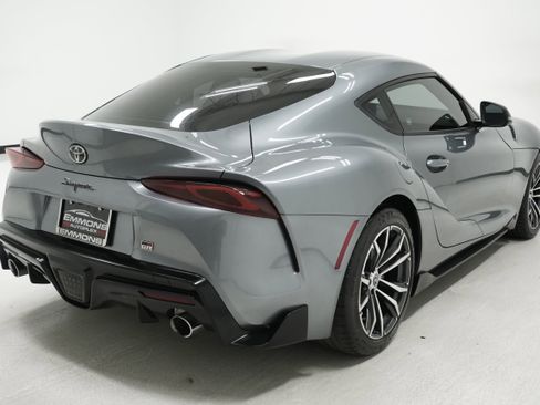 Used 2022 Toyota Supra image 4