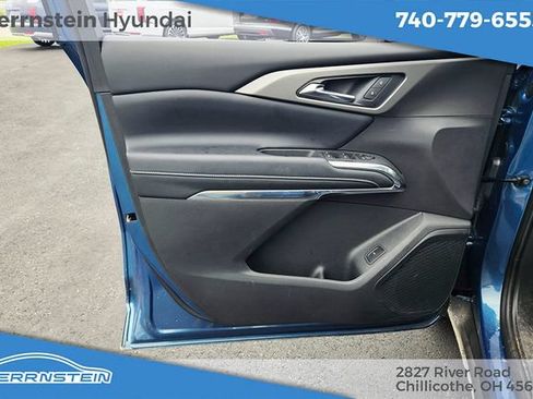 Used 2026 Chevrolet Traverse LT w/ Sun and Wheel Package AWD/4WD image 10