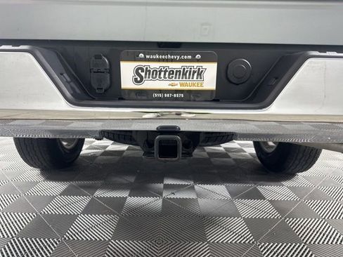 Used 2026 Chevrolet Silverado 1500 LT AWD/4WD image 26
