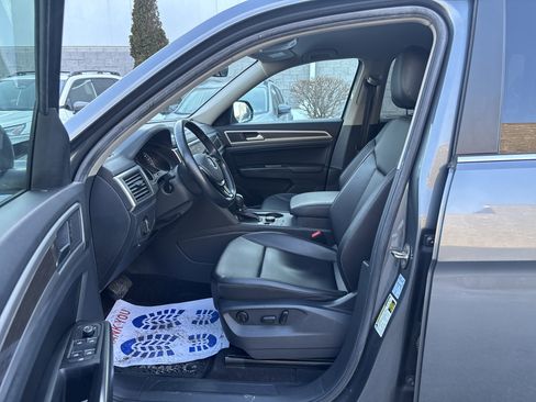 Used 2018 Volkswagen Atlas SE image 17
