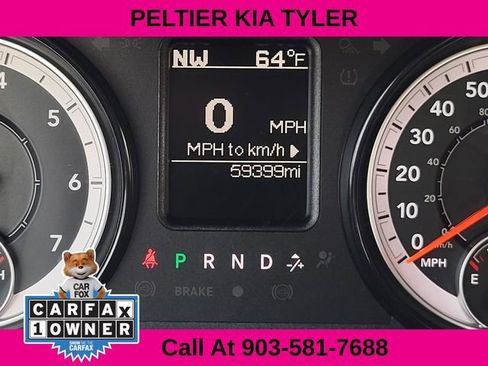 Used 2022 RAM 1500 Classic SLT image 32