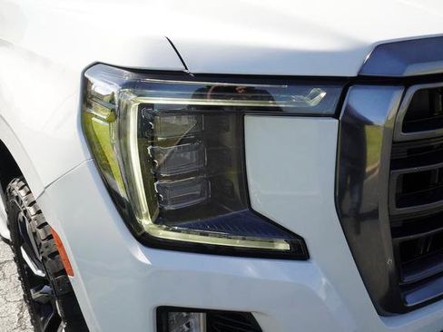 Used 2024 GMC Yukon AT4 w/ Technology Package image 35