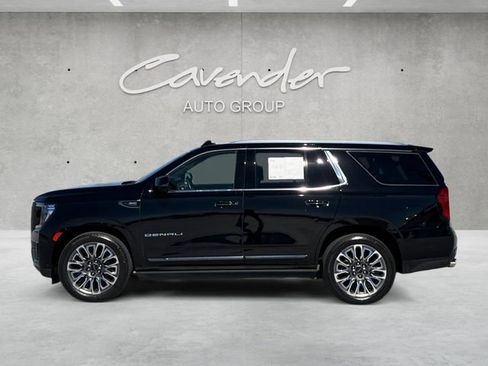 Certified 2023 GMC Yukon Denali Ultimate image 13