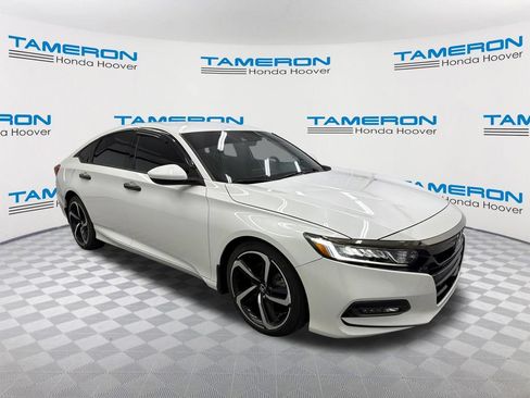 Used 2019 Honda Accord Sport image 7