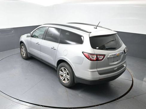 Used 2015 Chevrolet Traverse LT FWD image 18