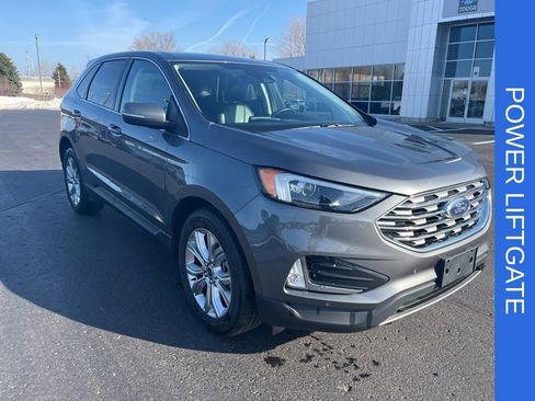 Used 2022 Ford Edge Titanium image 11