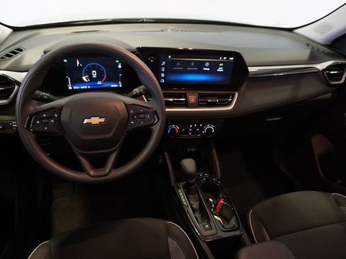 Certified 2025 Chevrolet TrailBlazer LS w/ LS Convenience Package image 13