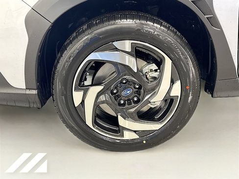 New 2026 Subaru Crosstrek 2.5i Limited AWD/4WD image 32
