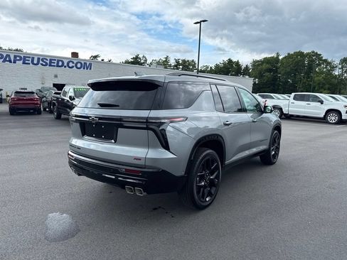 New 2026 Chevrolet Traverse RS w/ LPO, Floor Liner Package AWD/4WD image 4