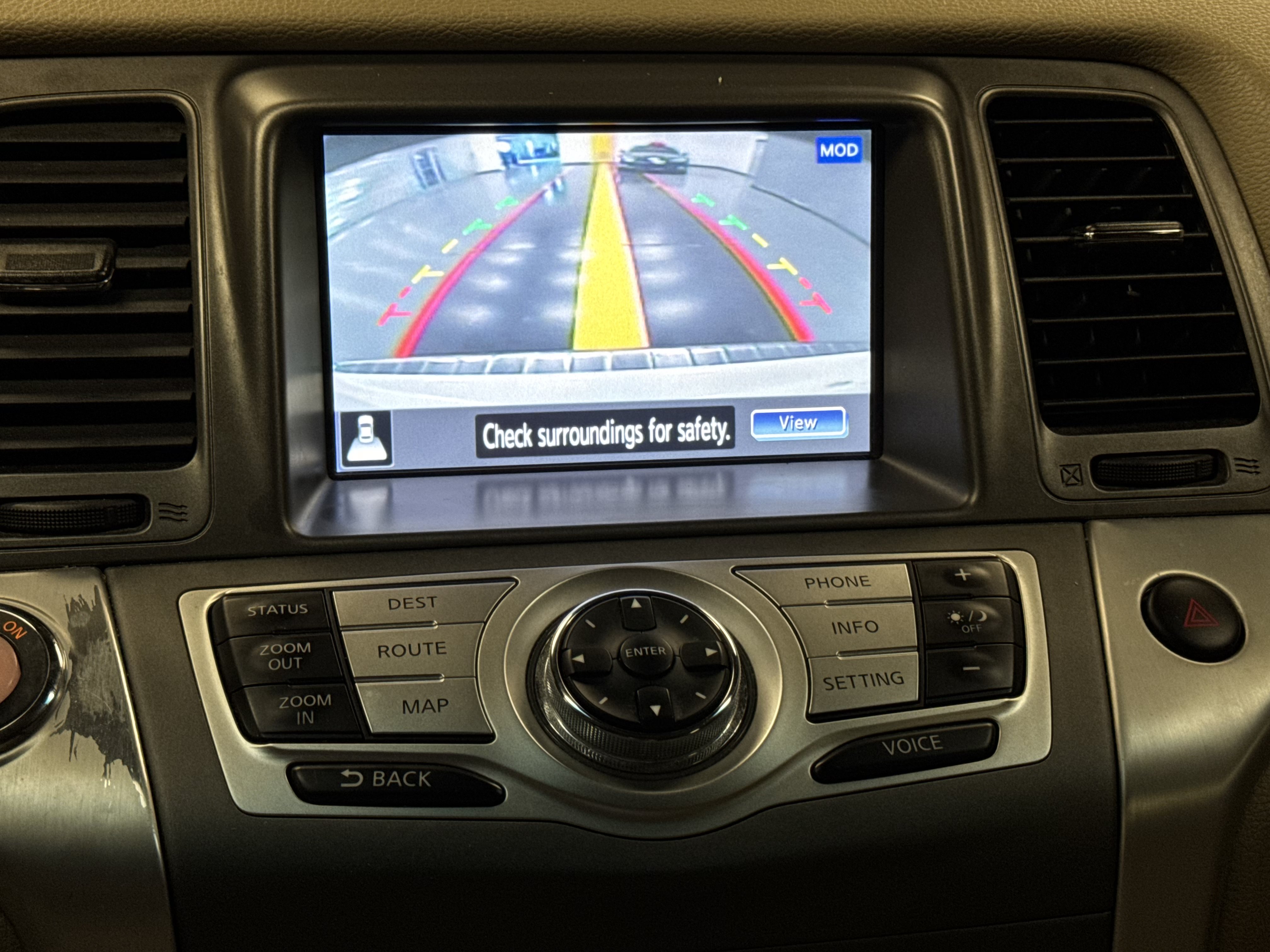 Used 2014 Nissan Murano LE w/ Platinum Edition Package AWD/4WD image 12