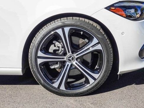 Used 2024 Mercedes-Benz C 300 Sedan image 11