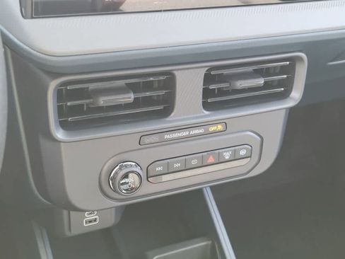 New 2026 Ford Maverick XL AWD/4WD image 22