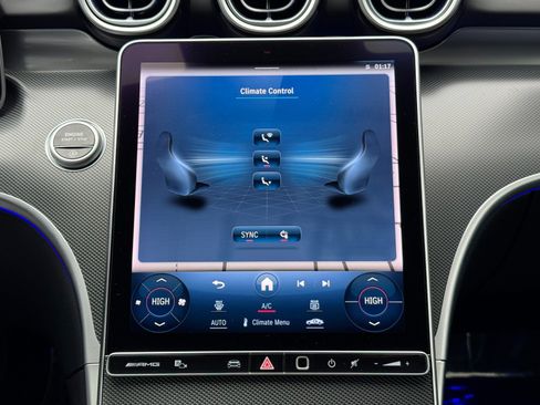 Used 2023 Mercedes-Benz C 43 AMG 4MATIC Sedan image 31