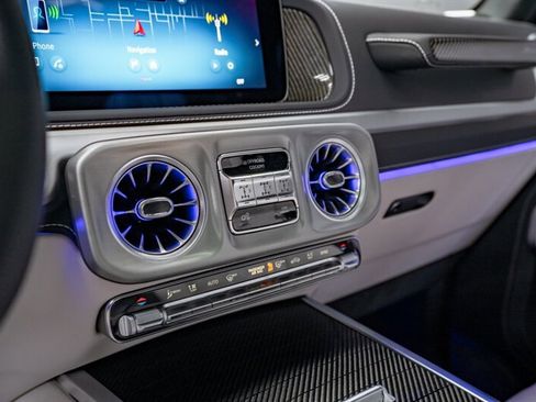 Used 2025 Mercedes-Benz G 63 AMG AMG G 63 image 33