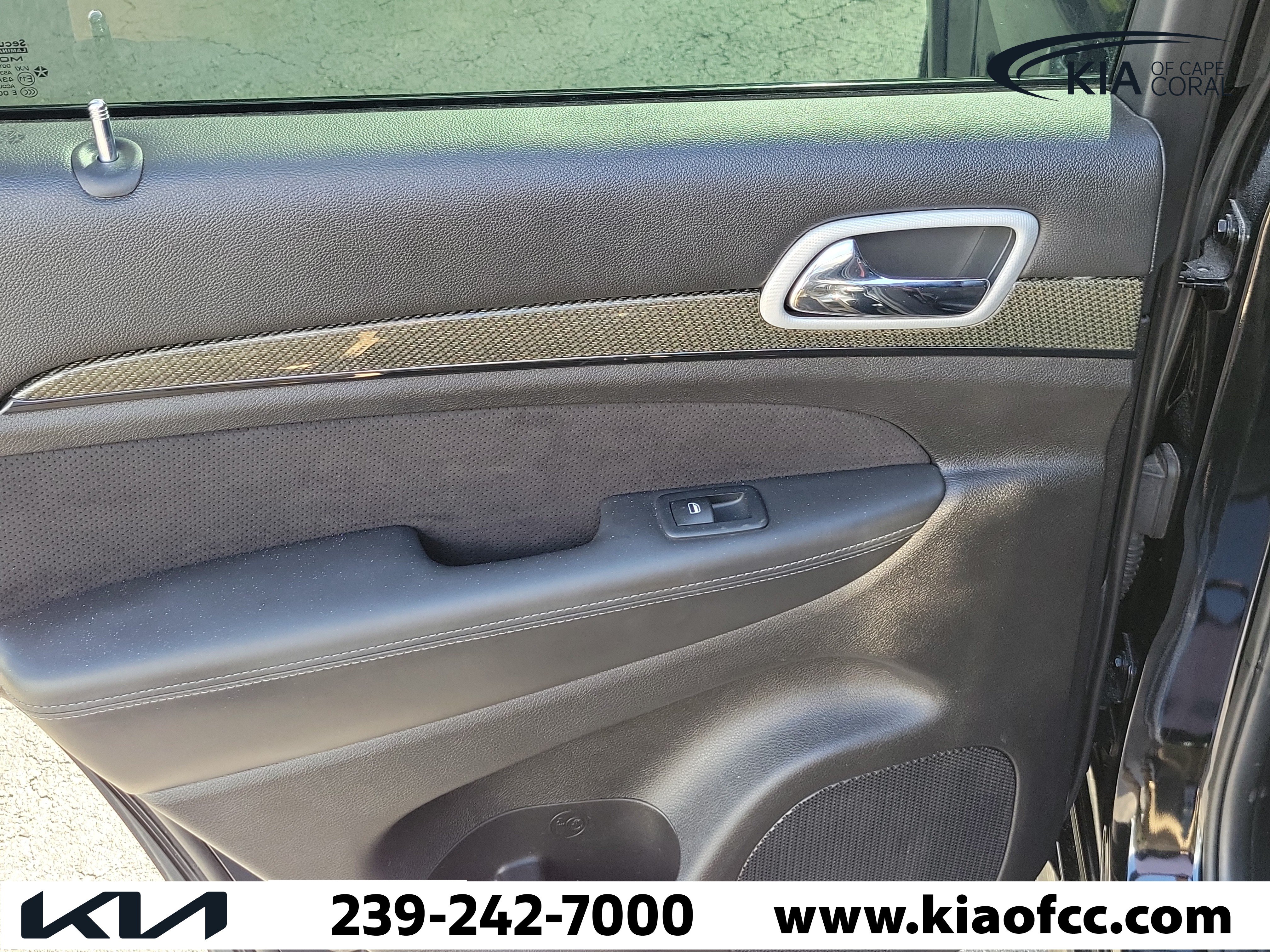 Used 2021 Jeep Grand Cherokee Trackhawk AWD/4WD image 15