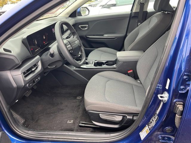 Used 2025 Kia K4 FWD image 8